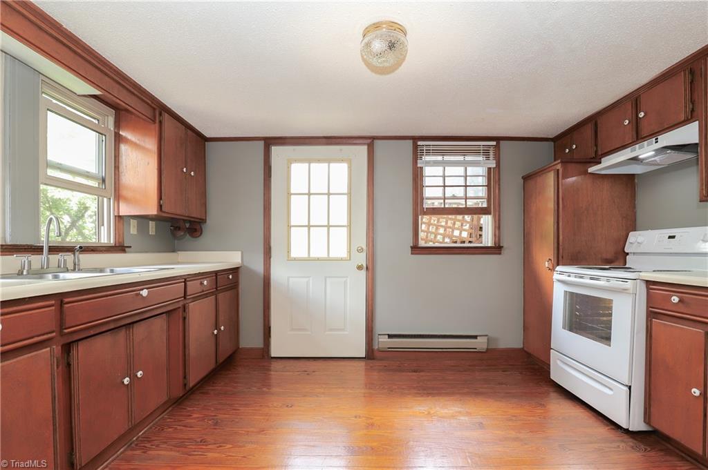 1025 West End Boulevard Property Photo 22