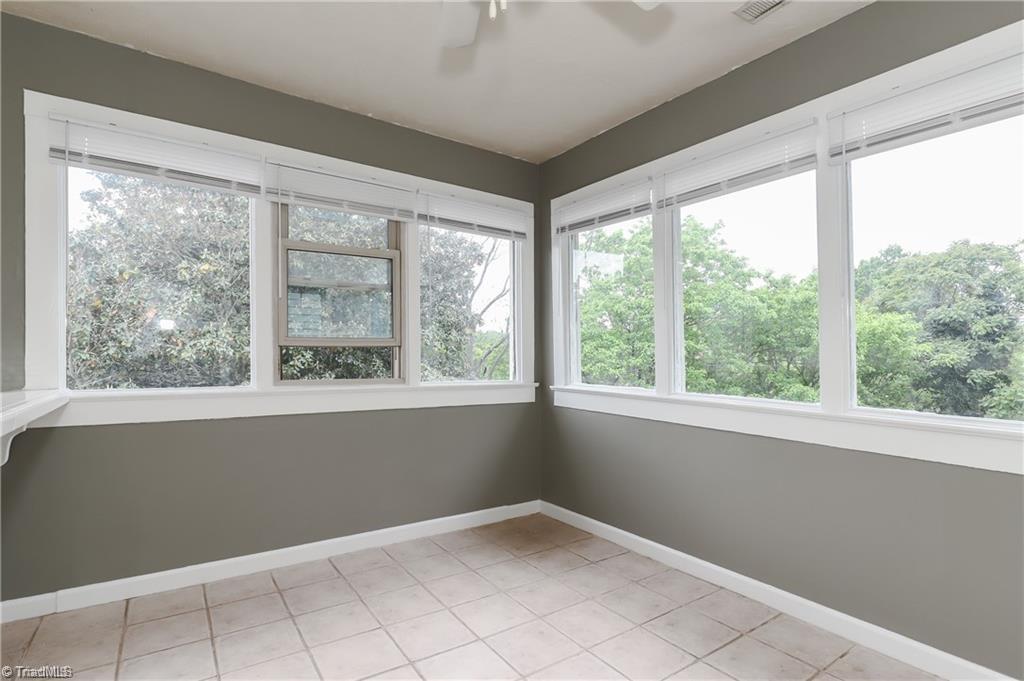 1025 West End Boulevard Property Photo 34
