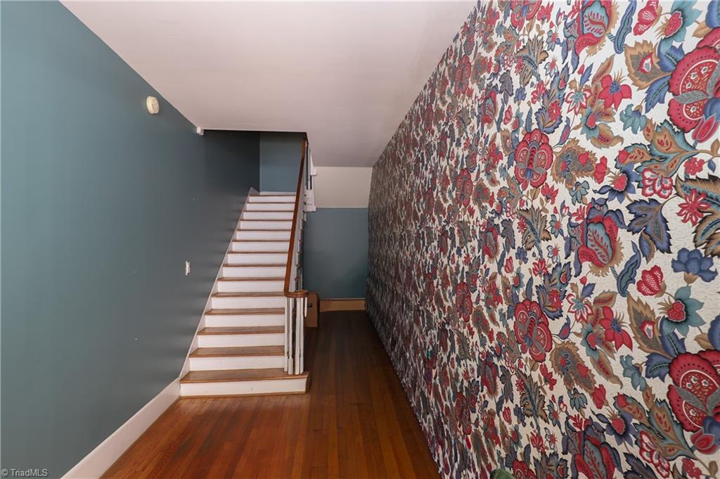 1025 West End Boulevard Property Photo 38