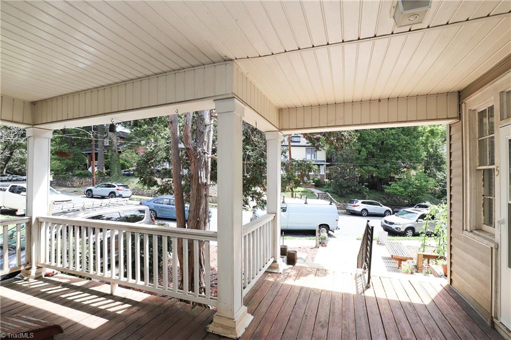 1025 West End Boulevard Property Photo 39