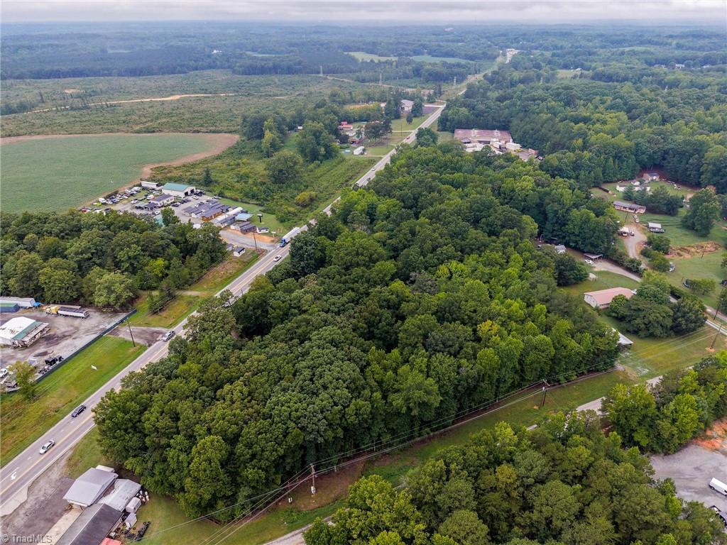 5975 E Us Highway 64 Property Photo 4