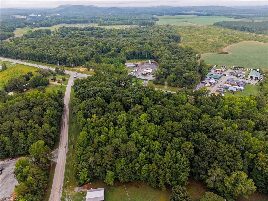 5975 E Us Highway 64 Property Photo 7