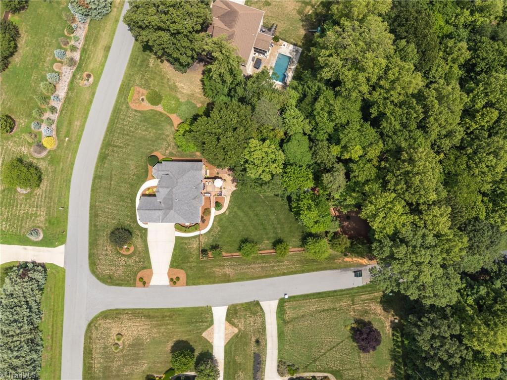 8205 Brotherstwo Road Property Photo 4