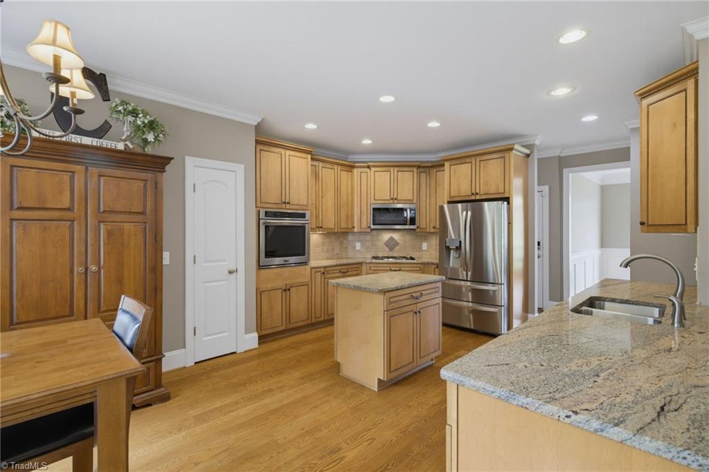 8205 Brotherstwo Road Property Photo 10