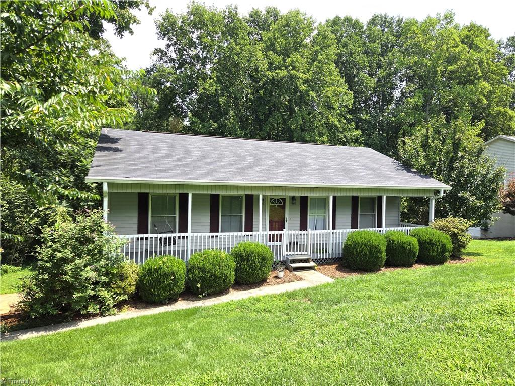 276 Grand Street Property Photo 1