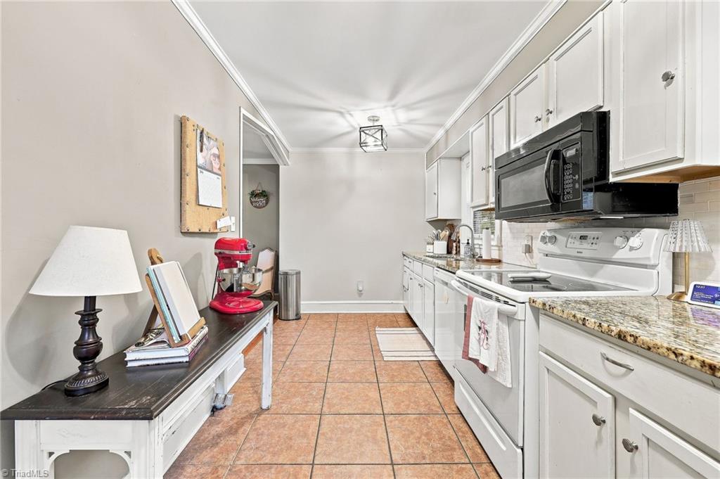 4298 Edgar Road Property Photo 10