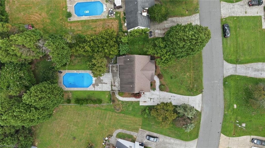 1613 Quillmark Road Property Photo 32
