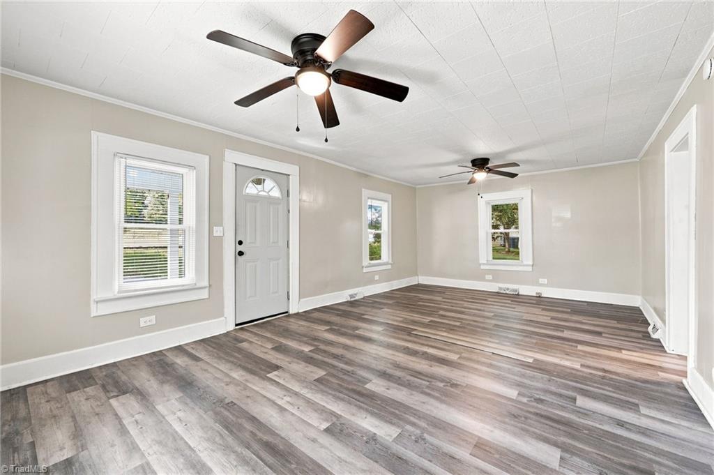 1313 Fairfield Drive Property Photo 4