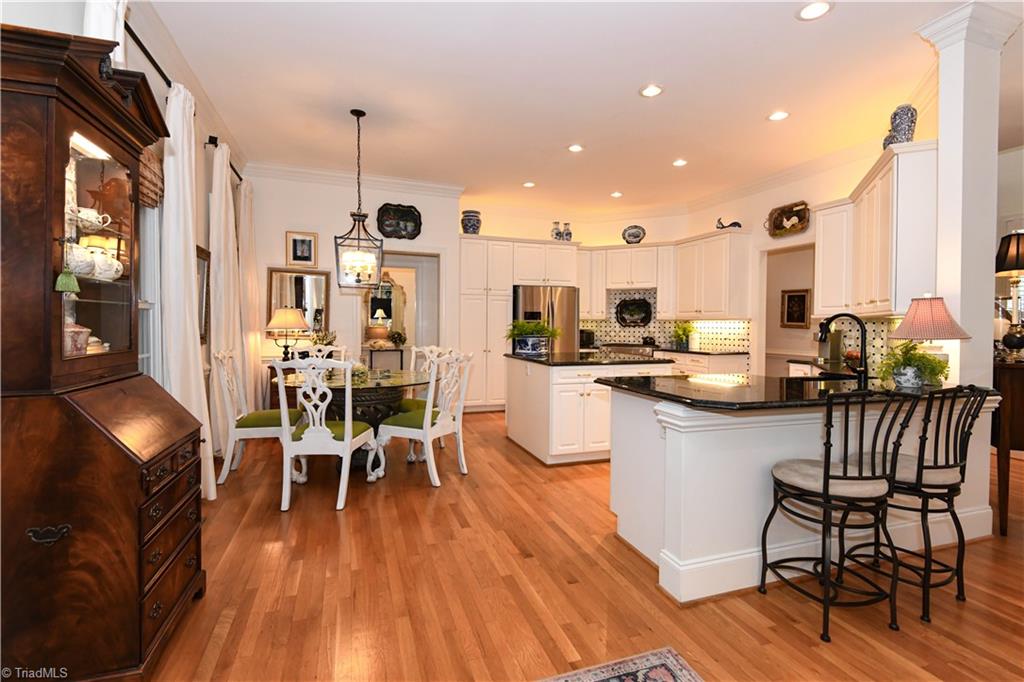 18 Heathrow Court Property Photo 11