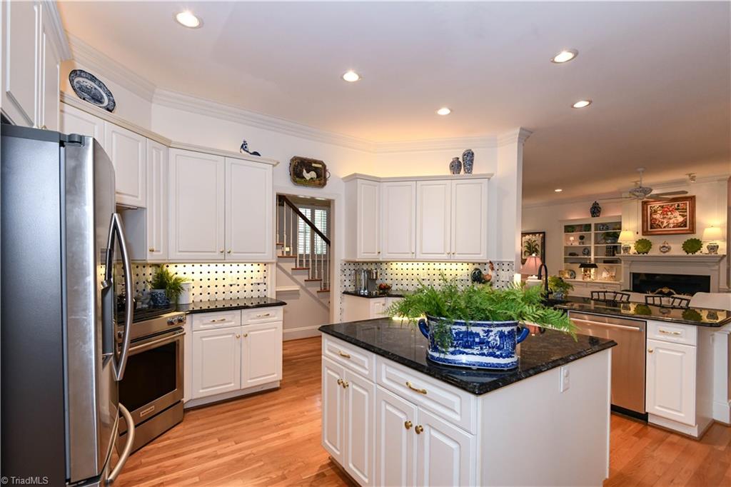 18 Heathrow Court Property Photo 13
