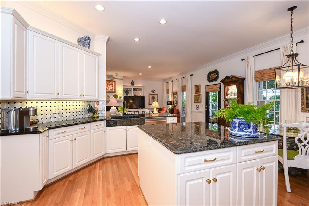 18 Heathrow Court Property Photo 16