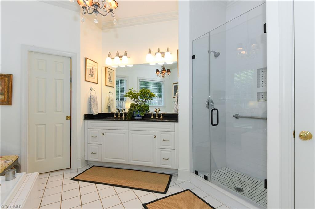 18 Heathrow Court Property Photo 25