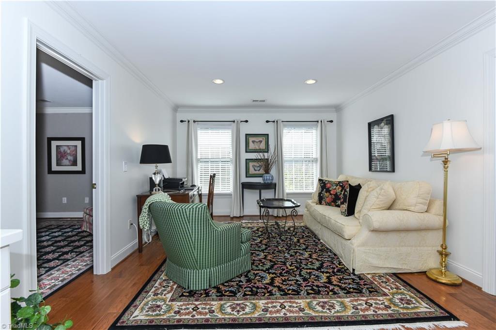 18 Heathrow Court Property Photo 27
