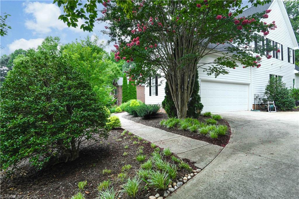 18 Heathrow Court Property Photo 49