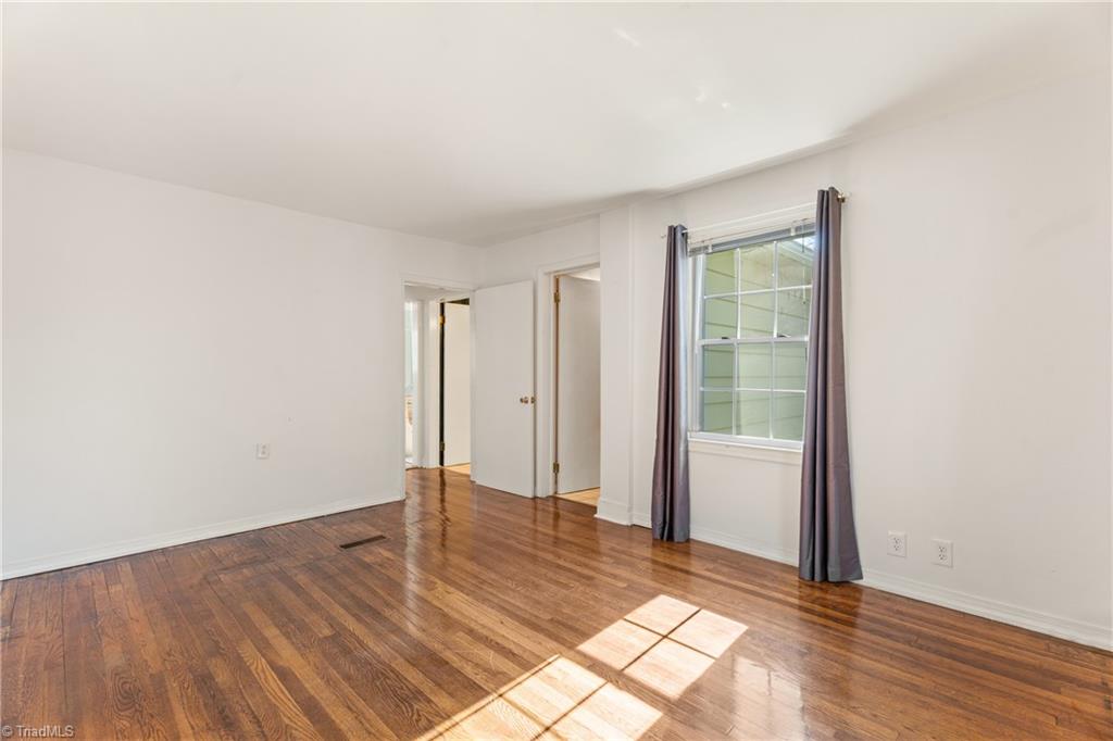 724 S Sunset Drive Property Photo 13