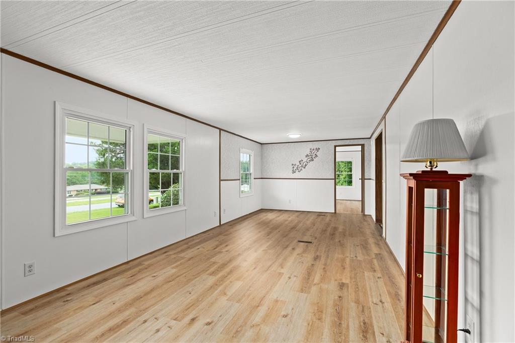 363 North Road Property Photo 7