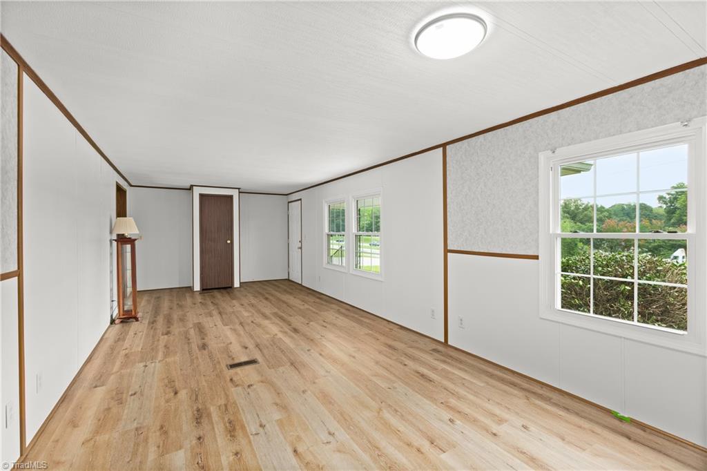 363 North Road Property Photo 9