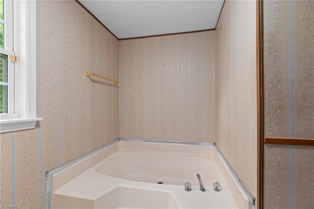 363 North Road Property Photo 22