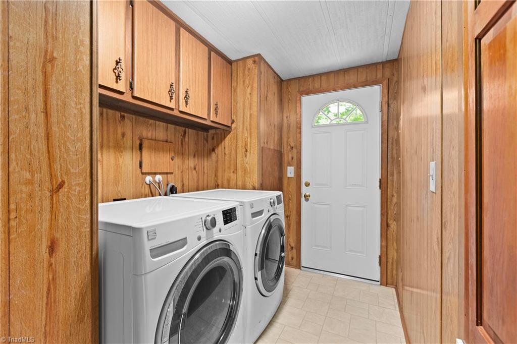 363 North Road Property Photo 27