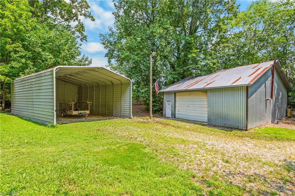 363 North Road Property Photo 33