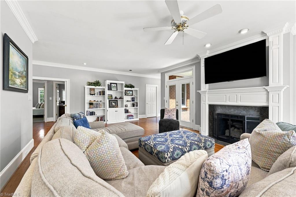 3922 Old Berkshire Drive Property Photo 13