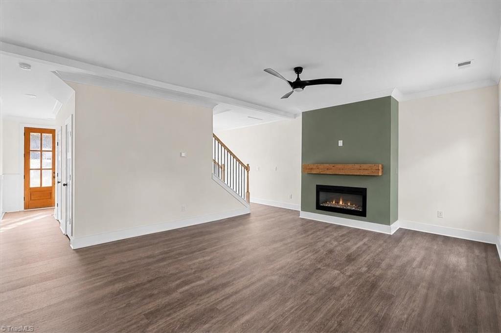 7908 Walkover Drive Property Photo 4