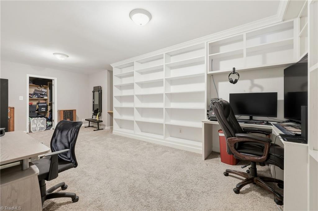 3718 Squirewood Drive Property Photo 32