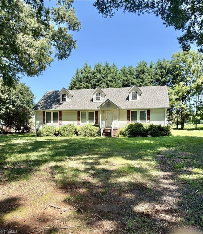 119 Gordon Drive Property Photo 3