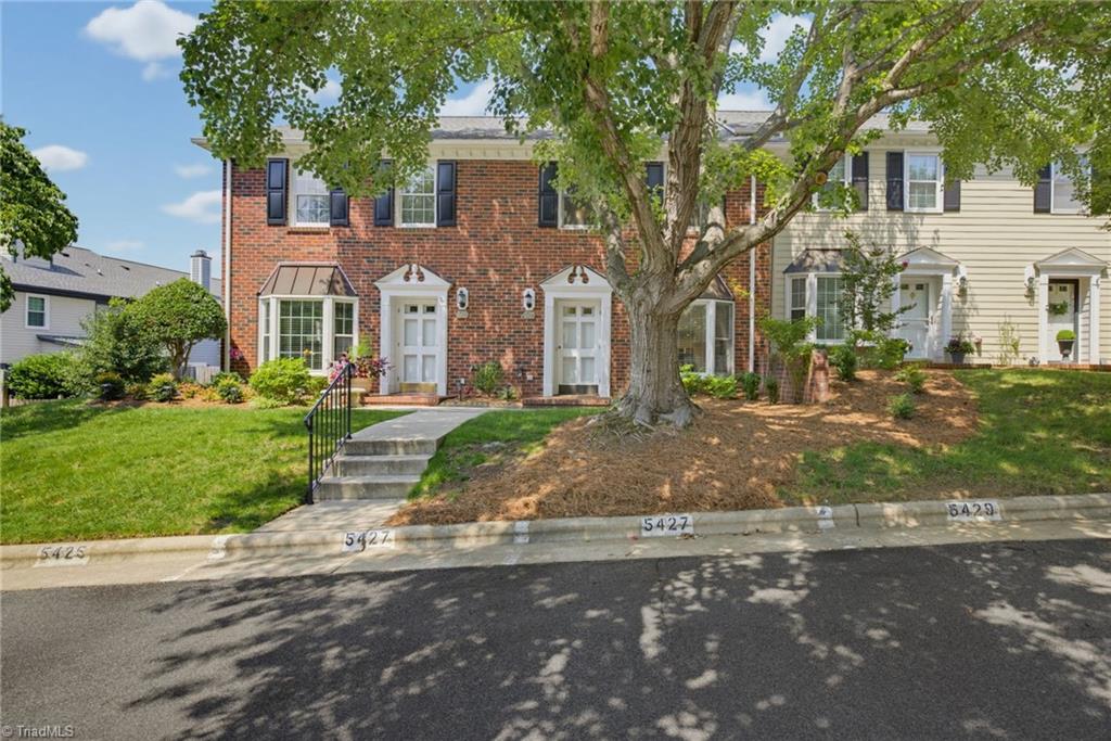 5427 Winters Way Property Photo 1
