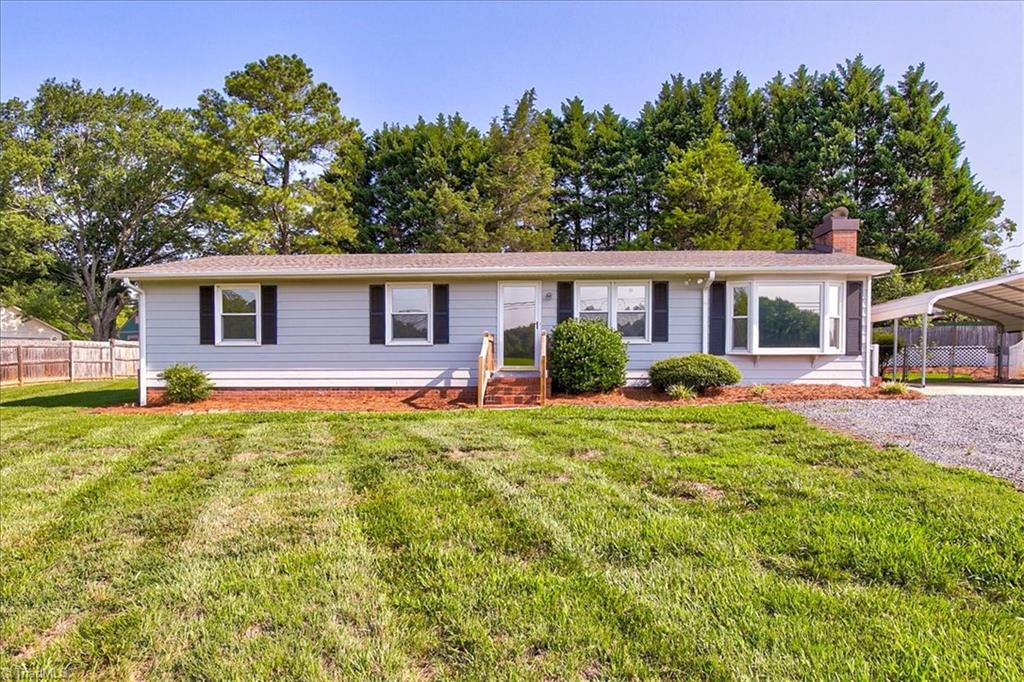 6514 Us Highway 158 Property Photo 2
