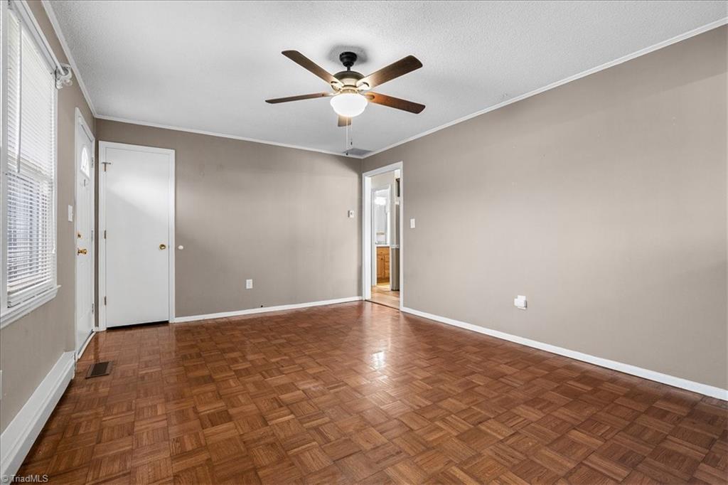 6514 Us Highway 158 Property Photo 10