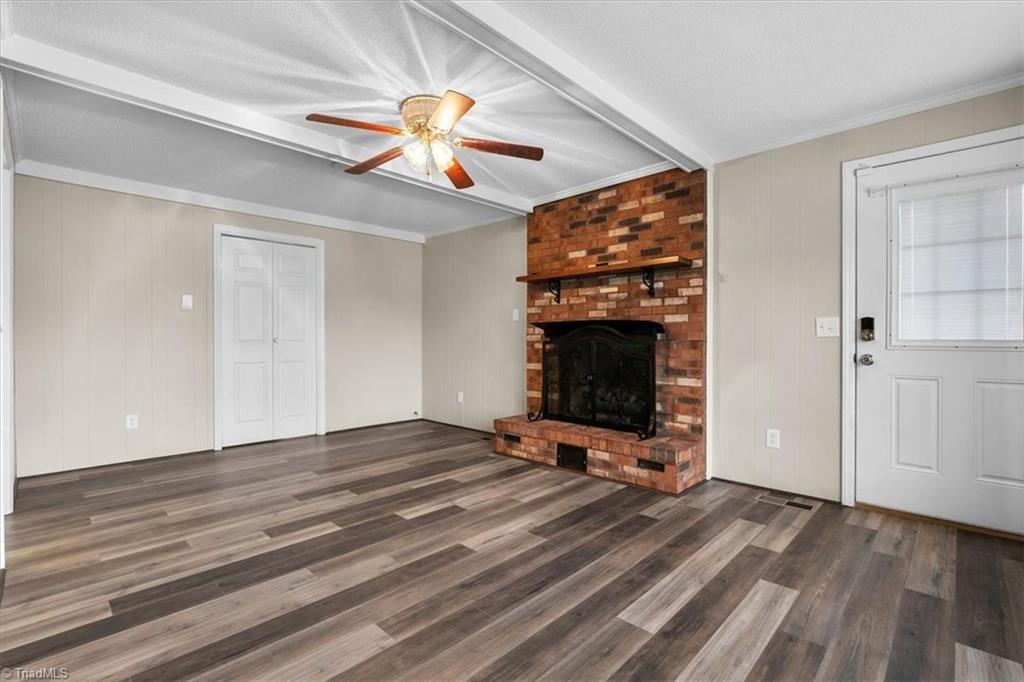 6514 Us Highway 158 Property Photo 14