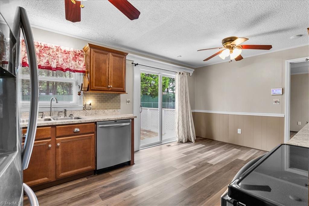 6514 Us Highway 158 Property Photo 17