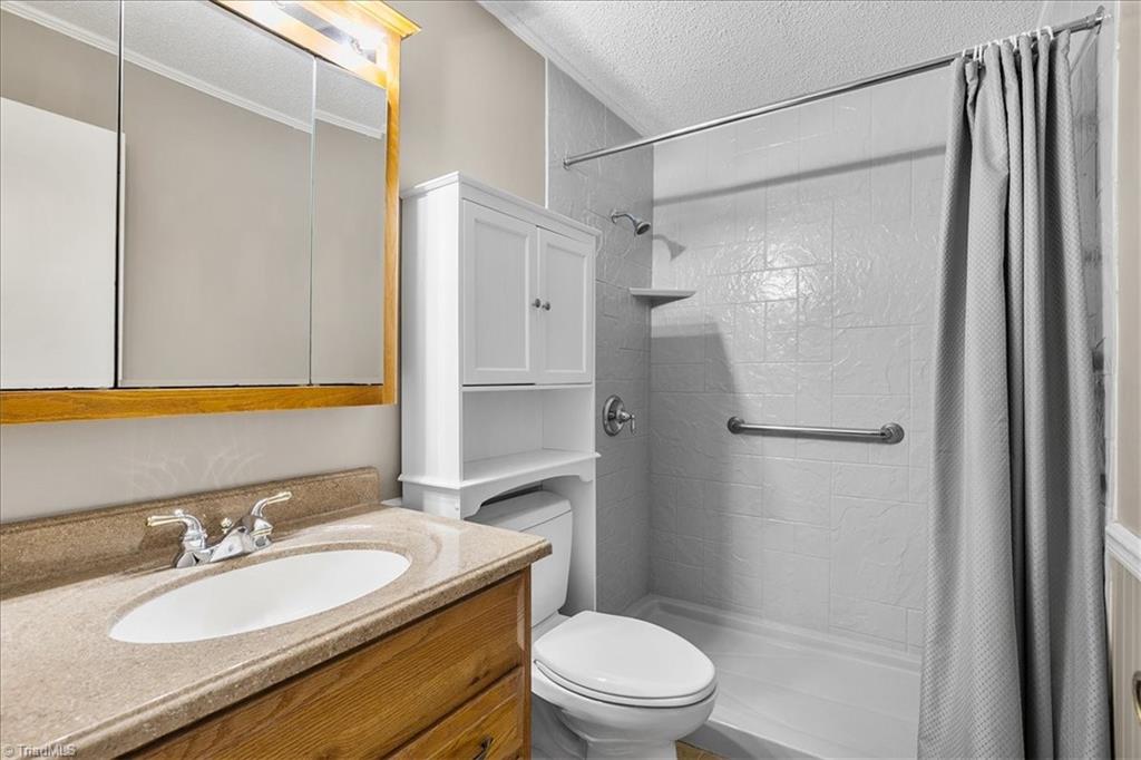 6514 Us Highway 158 Property Photo 32
