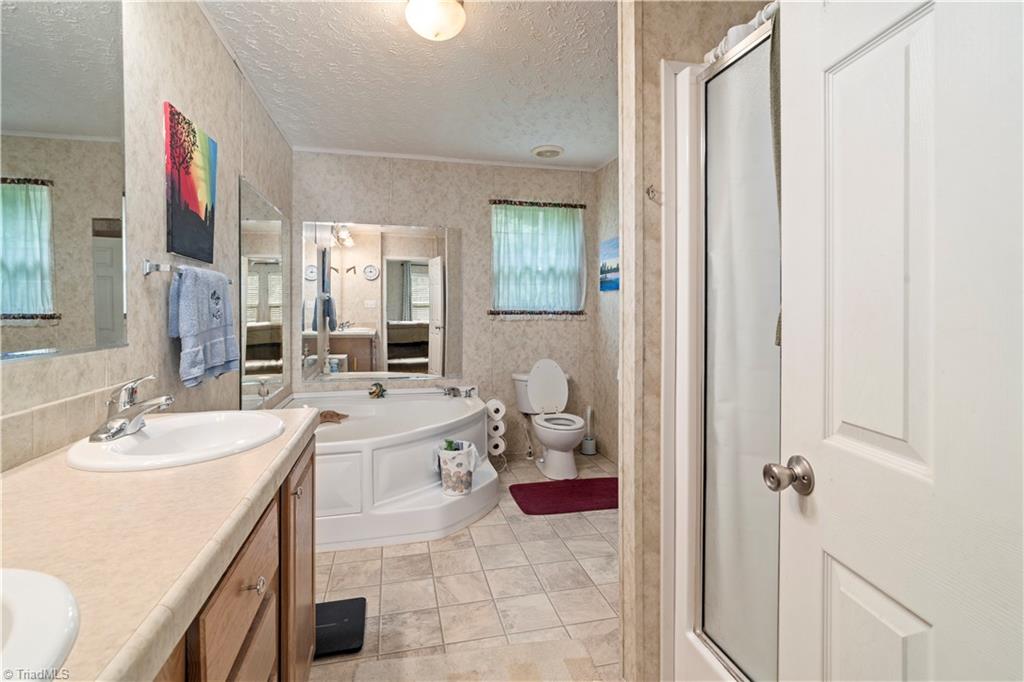 149 Bonkin Lake Road Property Photo 8