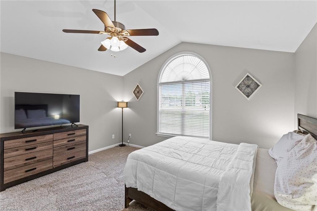 6050 Griffin Drive Property Photo 13