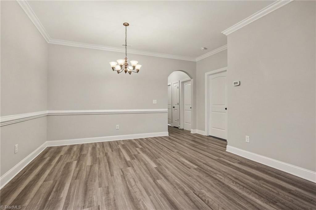 141 Chestnut Bend Drive Property Photo 3