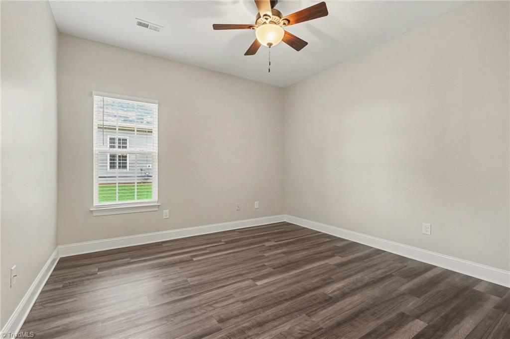 141 Chestnut Bend Drive Property Photo 18