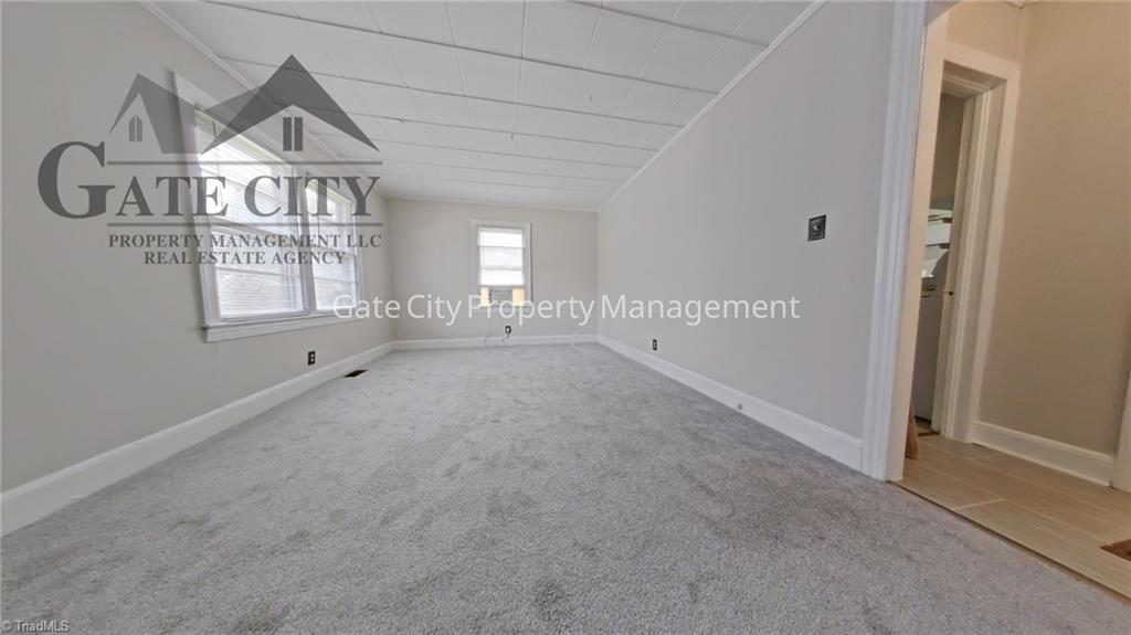 914 Randolph Street Property Photo 5
