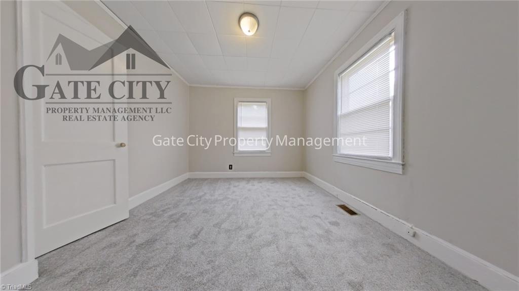 914 Randolph Street Property Photo 8