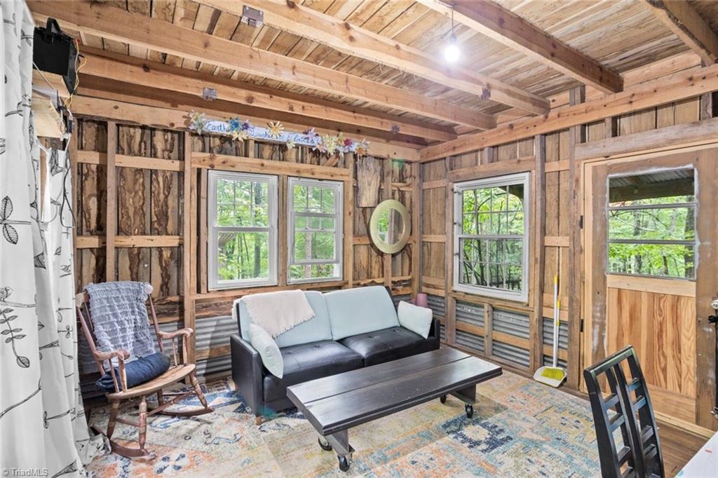 301 Carolina Avenue Property Photo 37