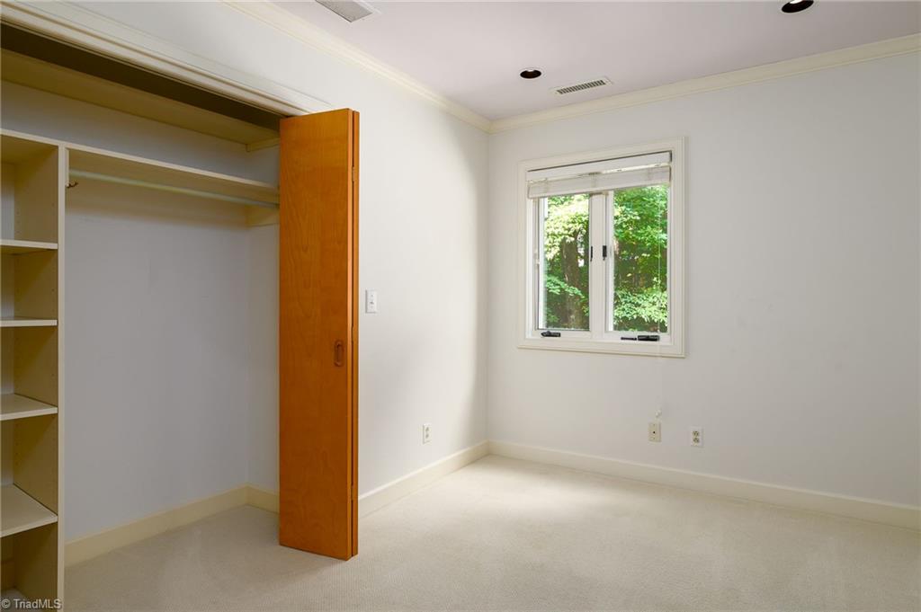 856 Buttonwood Drive Property Photo 30