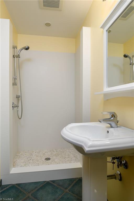 856 Buttonwood Drive Property Photo 31