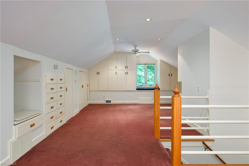 856 Buttonwood Drive Property Photo 36