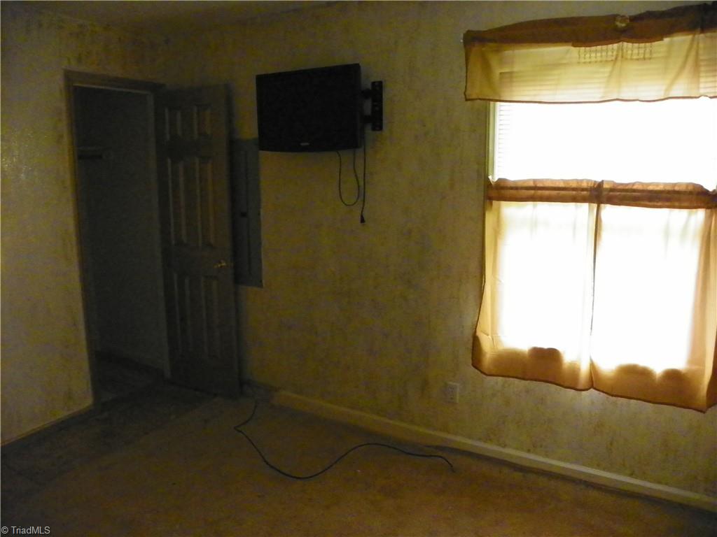 189 High Bluff Drive Property Photo 11