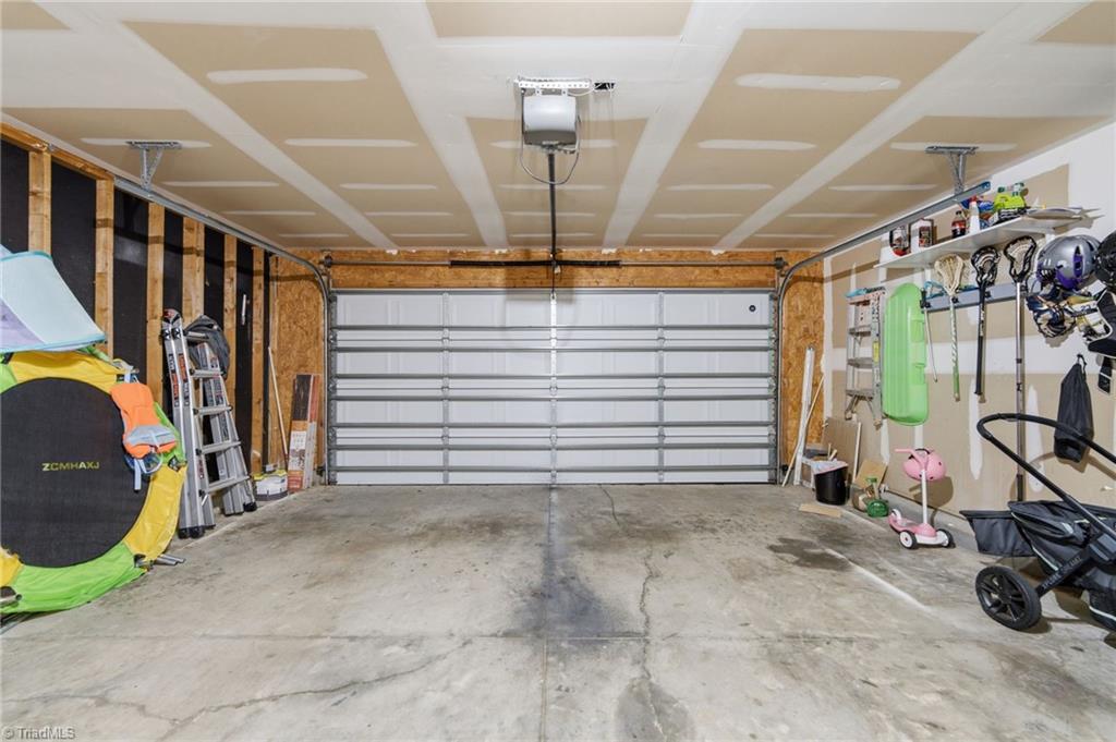 4560 Vernon Farms Boulevard Property Photo 38