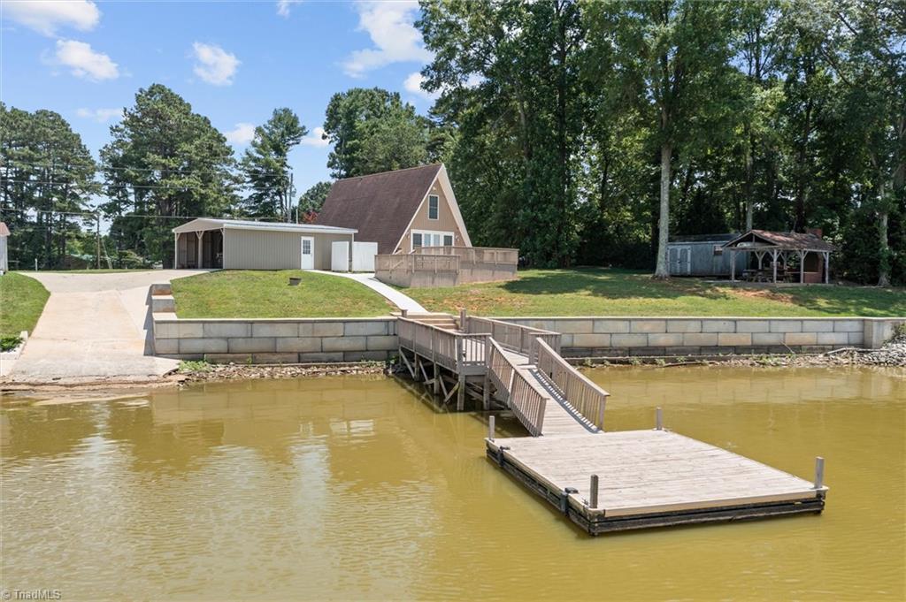 1206 Riverview Road Extension Property Photo 1