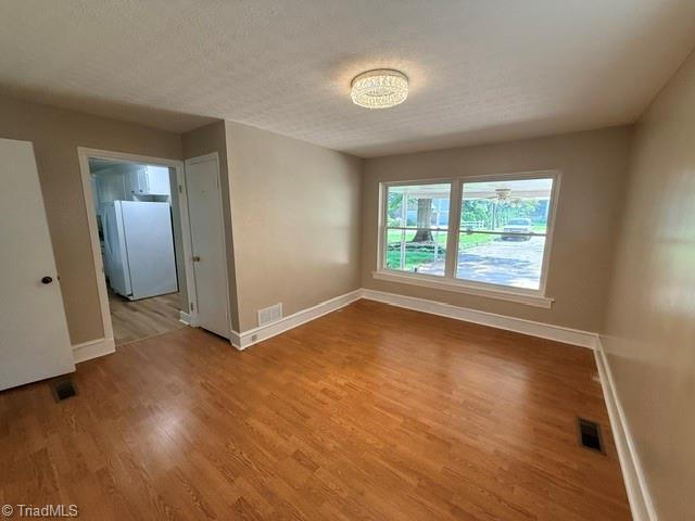 244 Weaver Street Property Photo 8