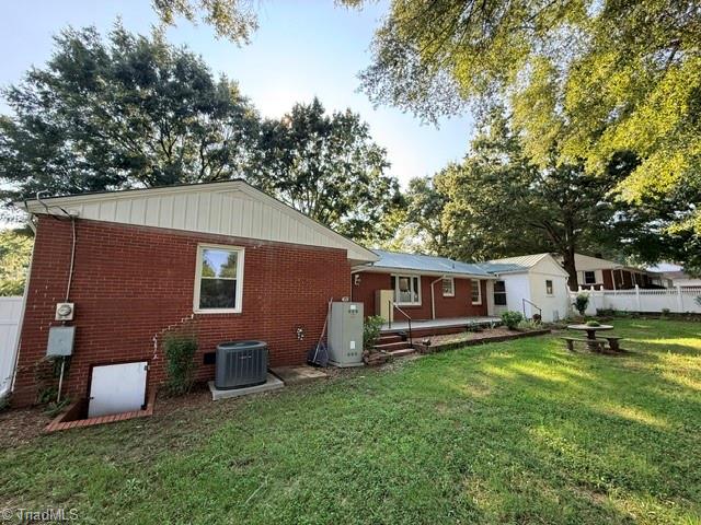 244 Weaver Street Property Photo 20