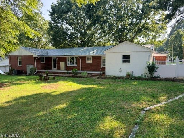 244 Weaver Street Property Photo 21